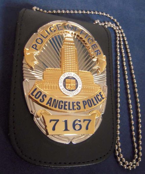 Porte insigne tour de cou Police Officer LAPD