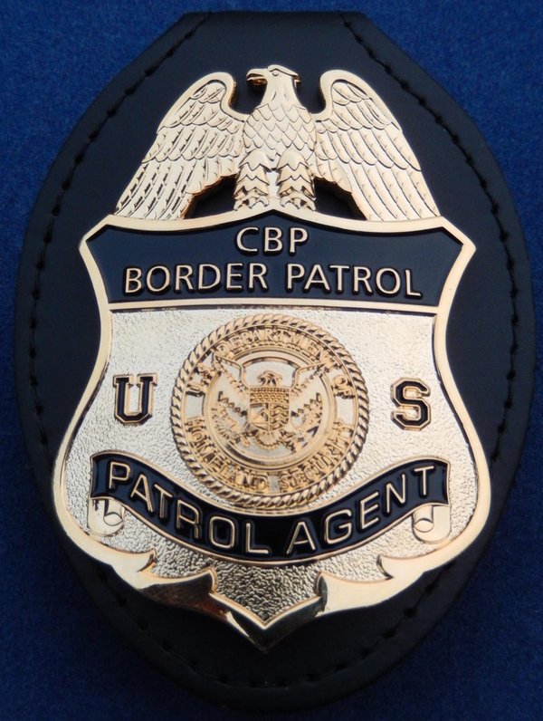 Porte insigne  "clip" CBP
